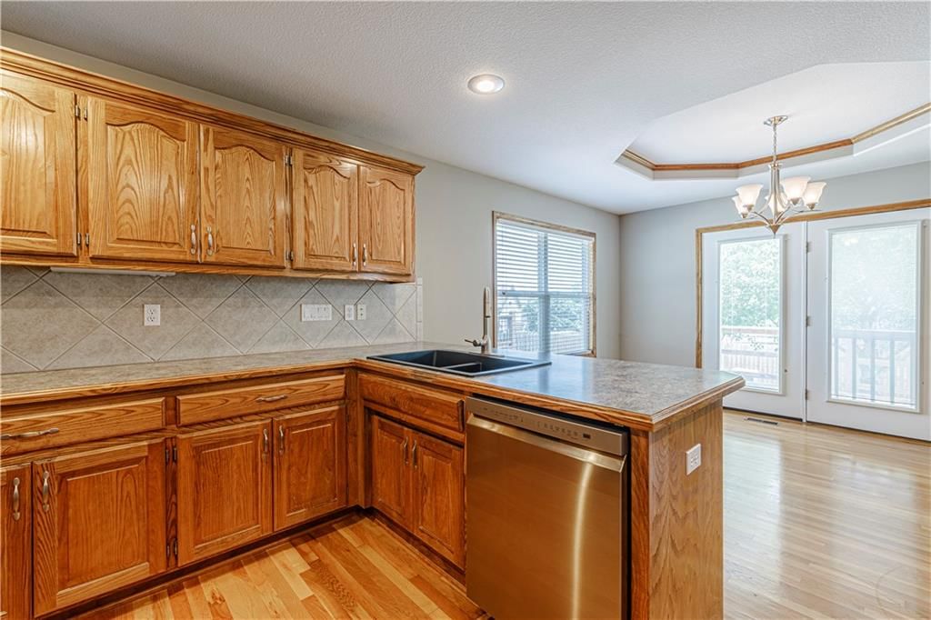 2105 NW Sycamore Lane — photo 24