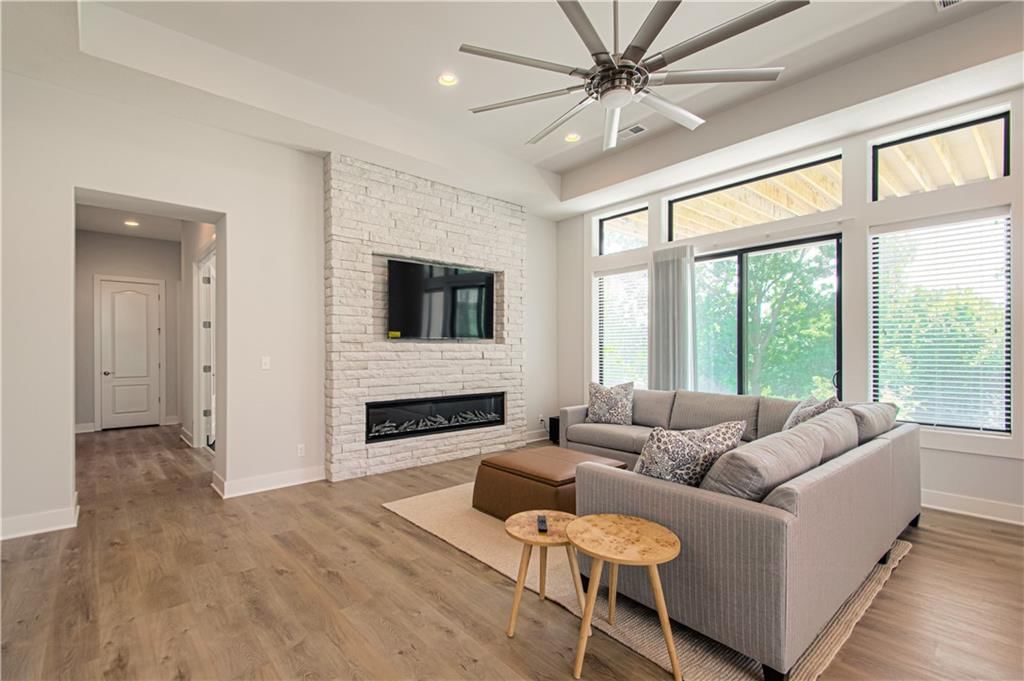 3509 W 150th Street — photo 36