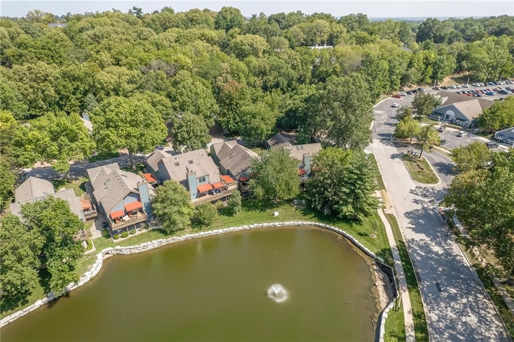 Photo 45 of 46 - 206 Lakeside Drive
