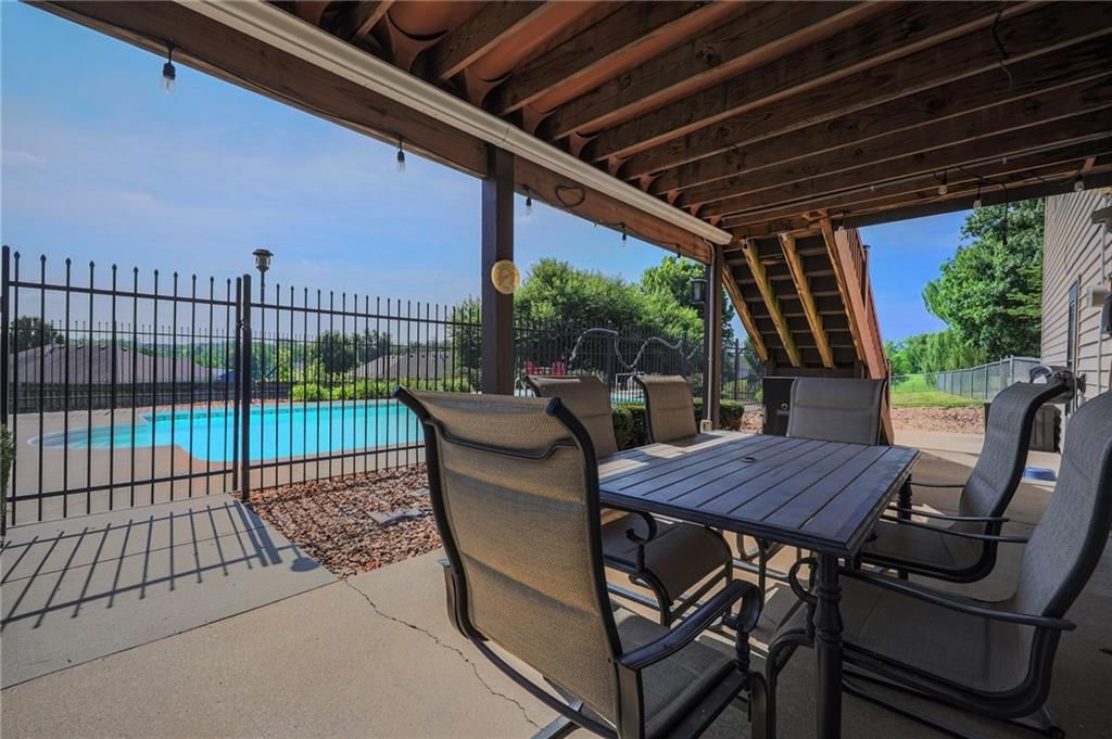 122 S 3rd Court — photo 28