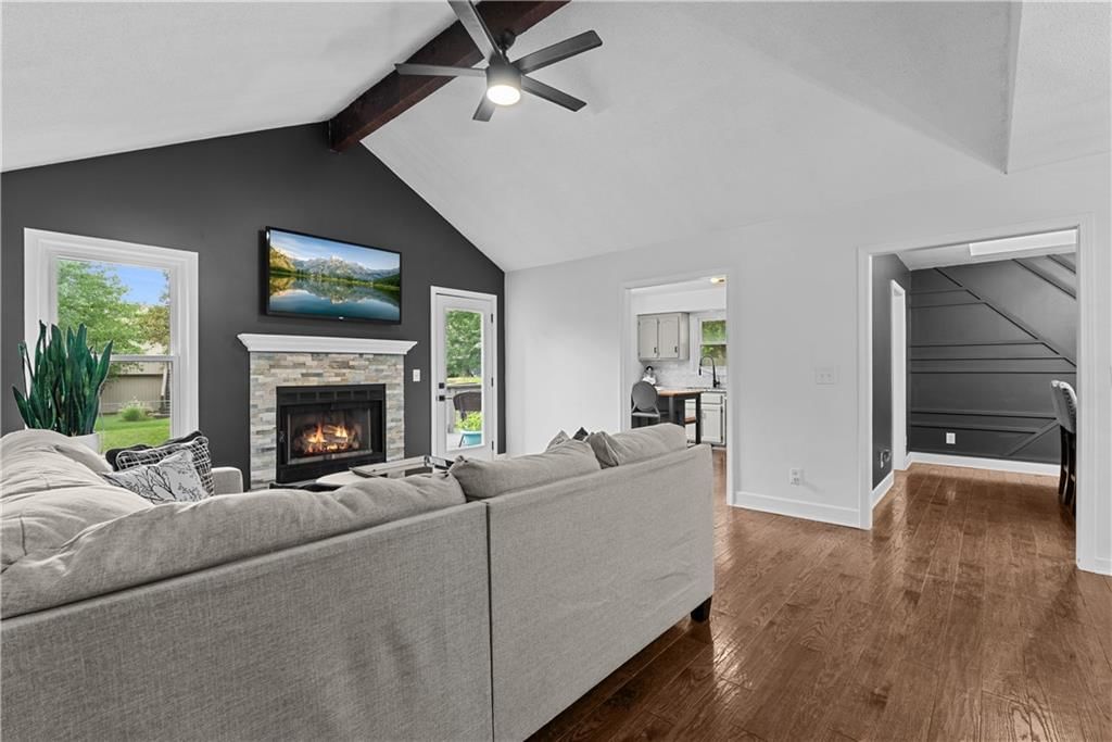 Photo 7 of 37 - 7938 NW 74th Street