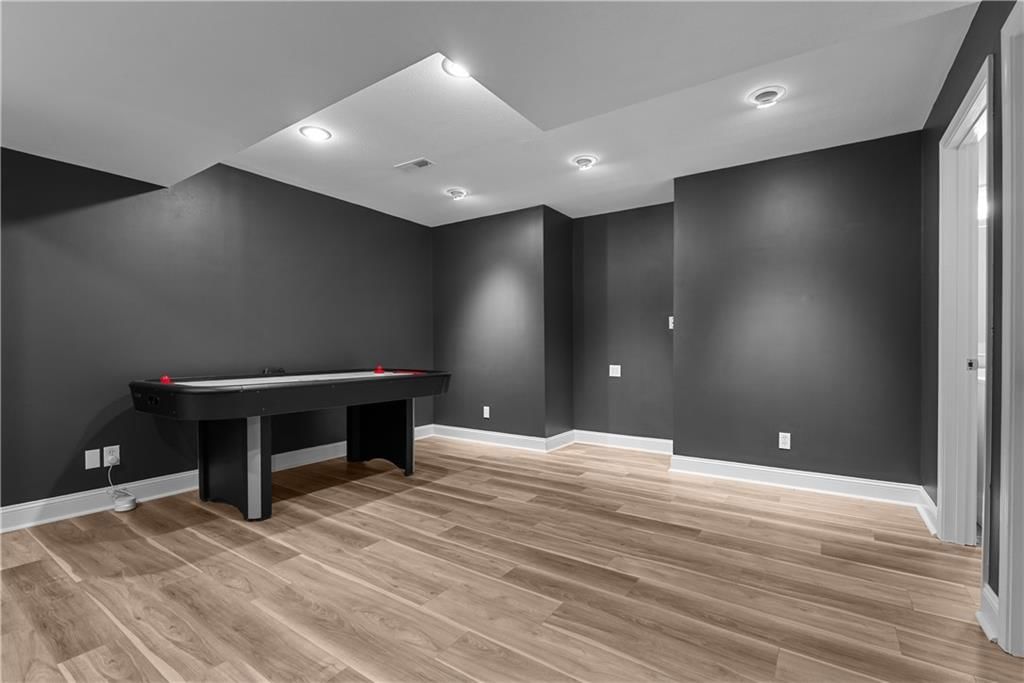 Photo 24 of 37 - 7938 NW 74th Street