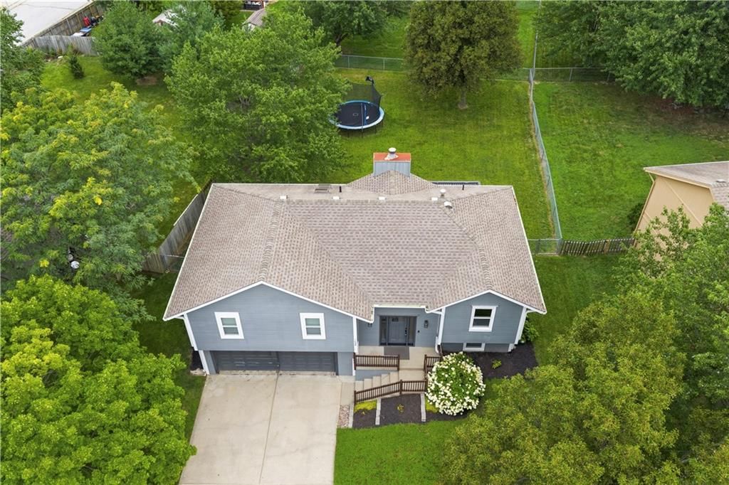Photo 36 of 37 - 7938 NW 74th Street