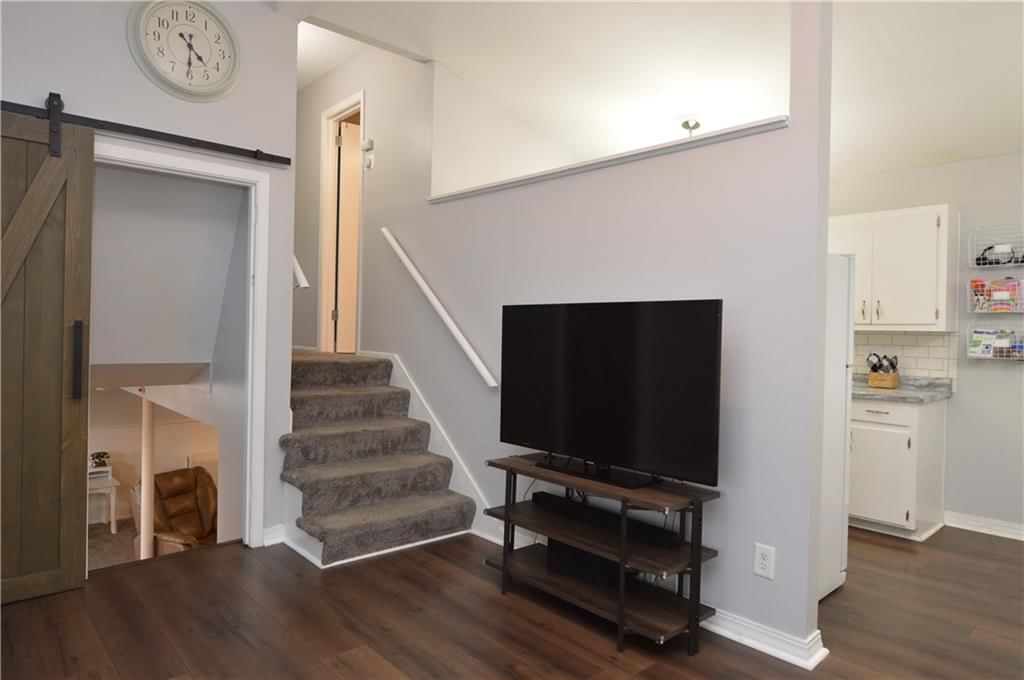 2503 NE 64TH Street — photo 4