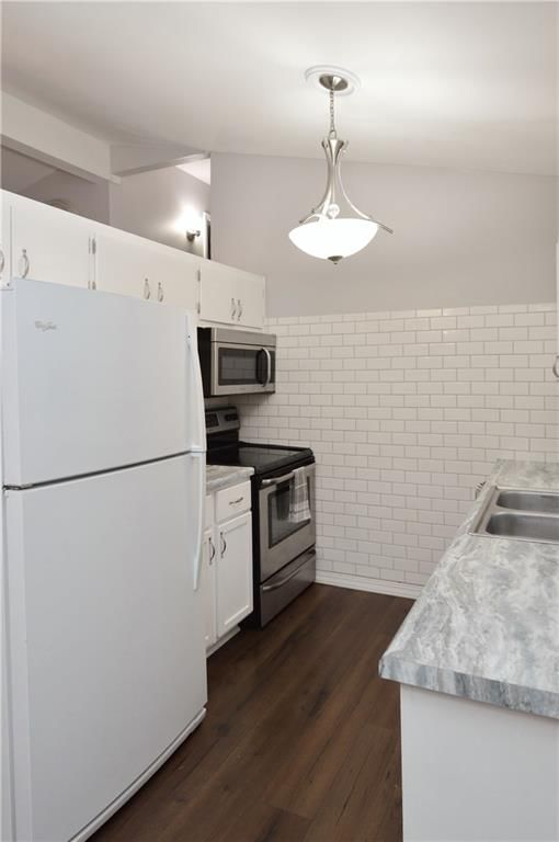 2503 NE 64TH Street — photo 10