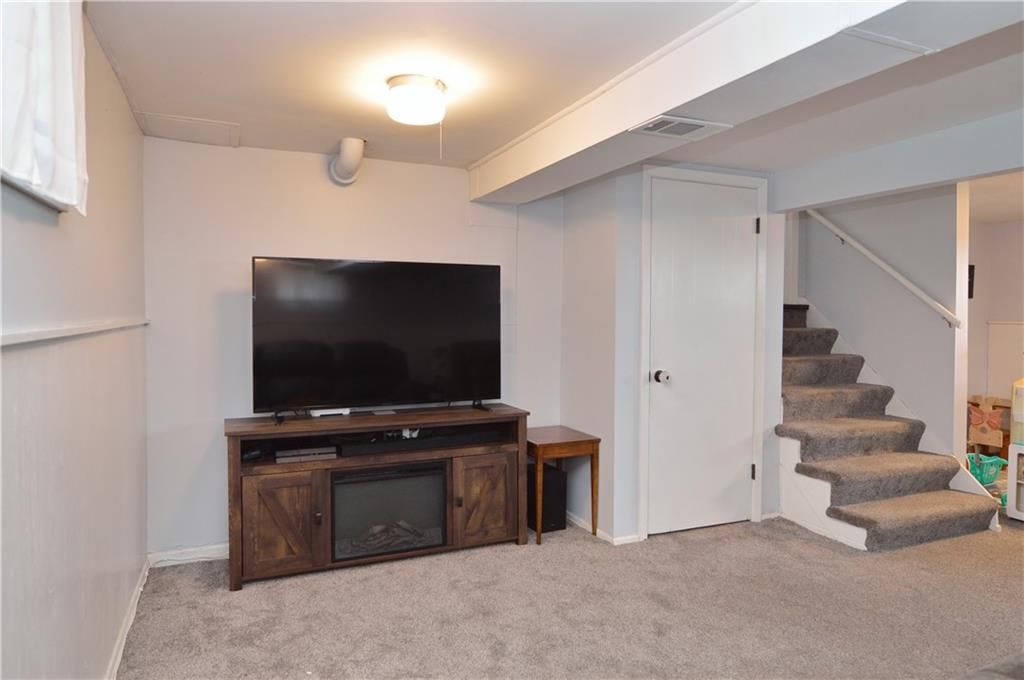 2503 NE 64TH Street — photo 22
