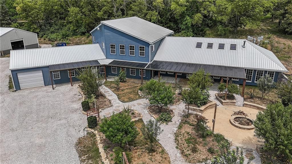 276 NW AA Highway, Kingsville, MO