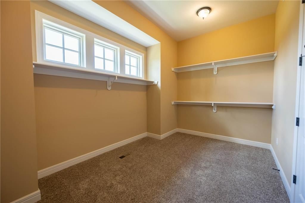 521 W Clark Street — photo 10