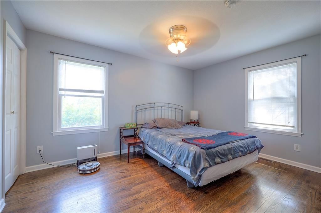 8516 Barnett Avenue — photo 12