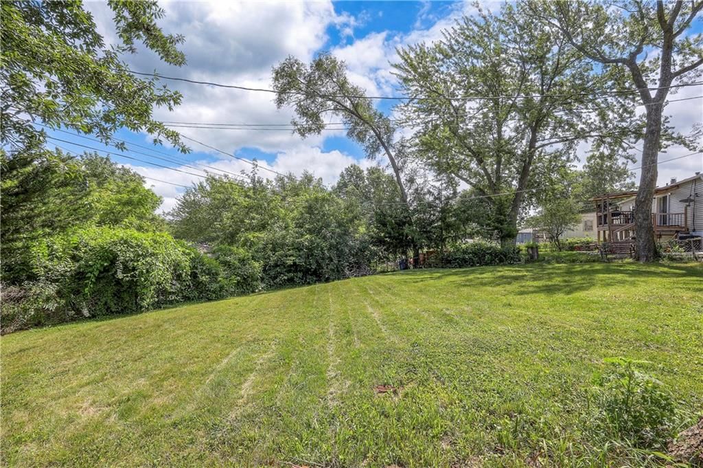 8516 Barnett Avenue — photo 22