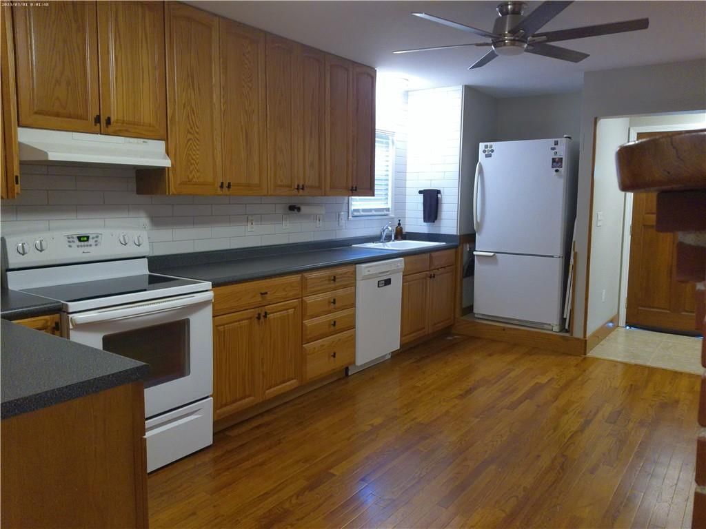1034 E Peoria Street — photo 9
