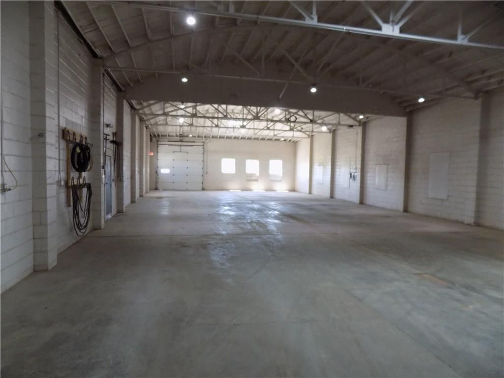 1544 S Main Street — photo 8