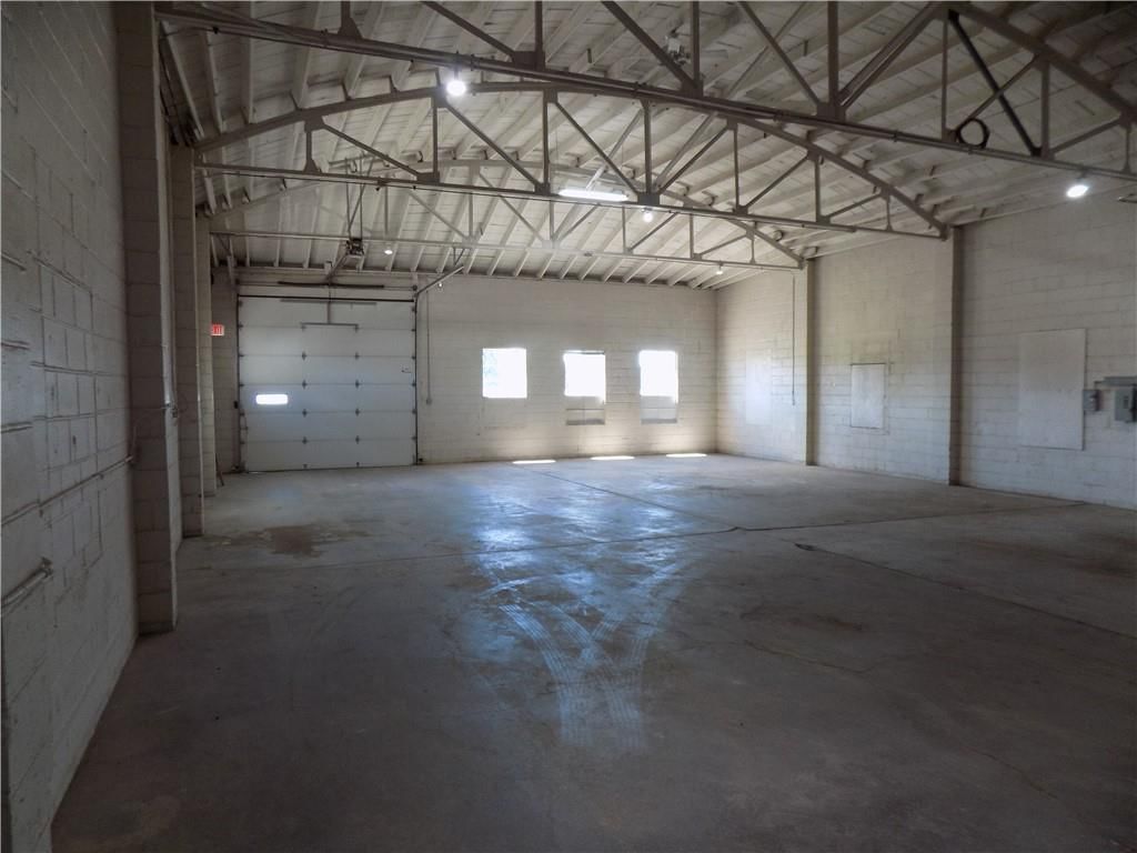 1544 S Main Street — photo 10