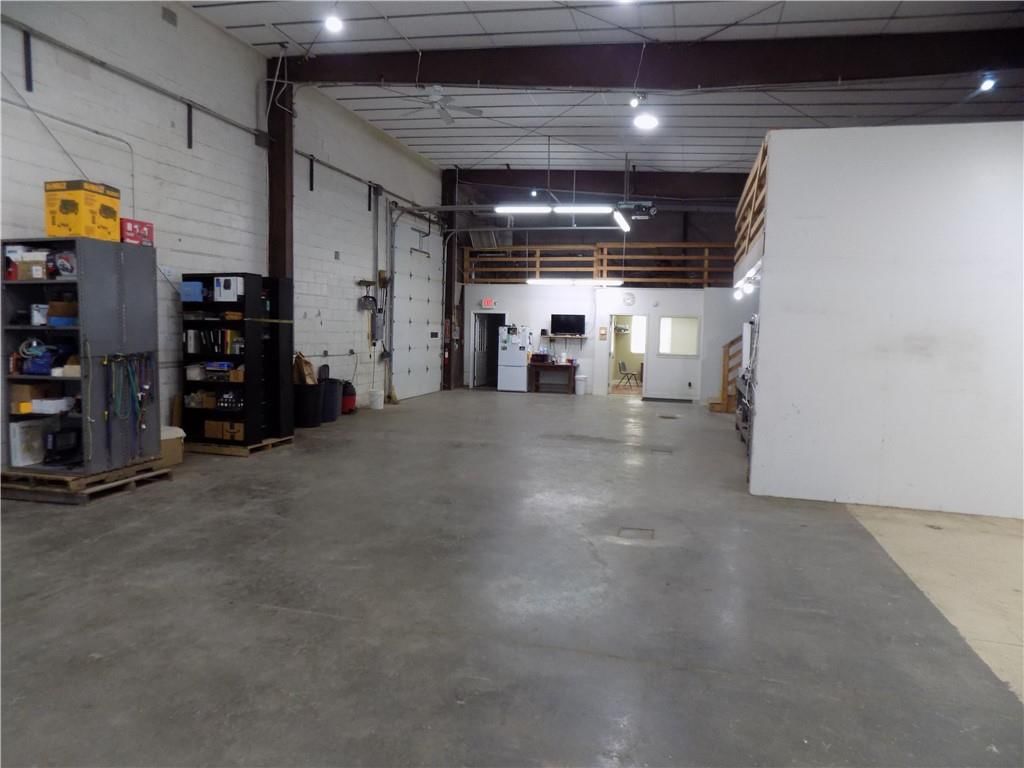 1544 S Main Street — photo 15