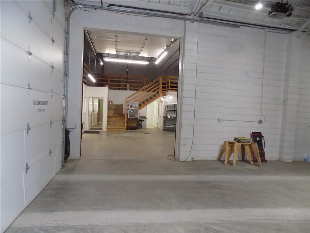 1544 S Main Street — photo 22