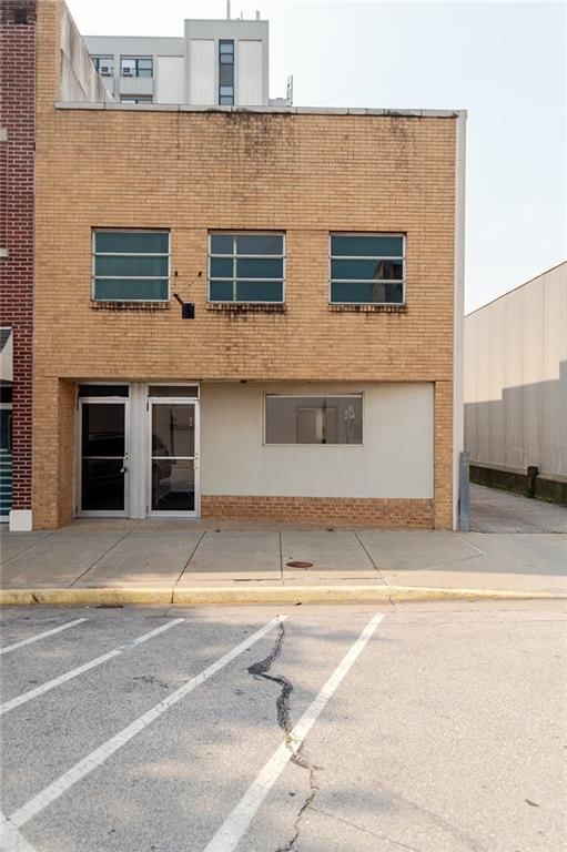 Photo 11 of 97 - 710 Commercial Street