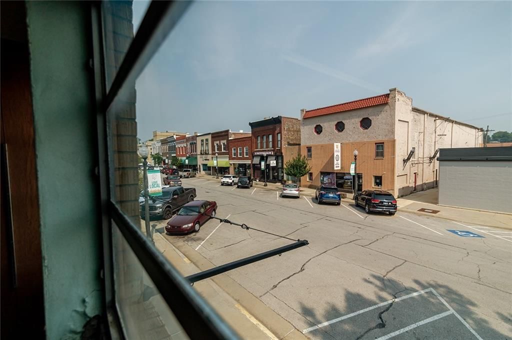 Photo 34 of 97 - 710 Commercial Street