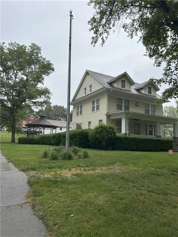 207 S Ives Street — photo 10