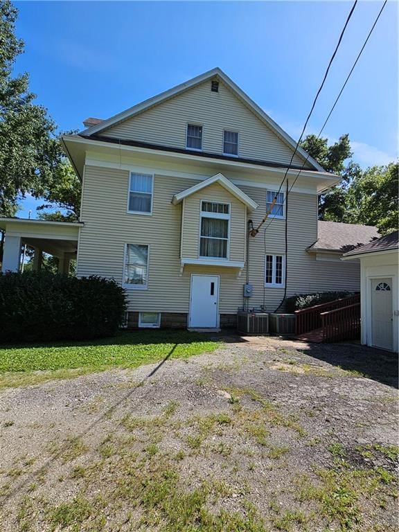 207 S Ives Street — photo 12