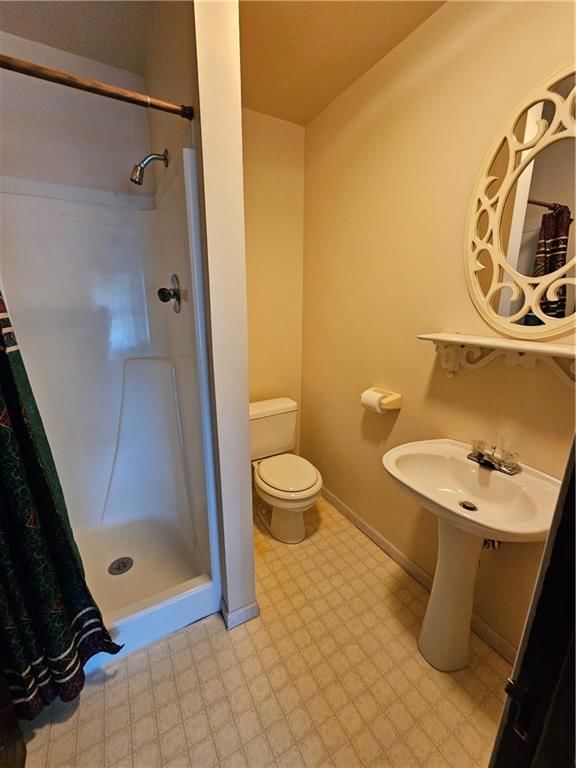 207 S Ives Street — photo 42