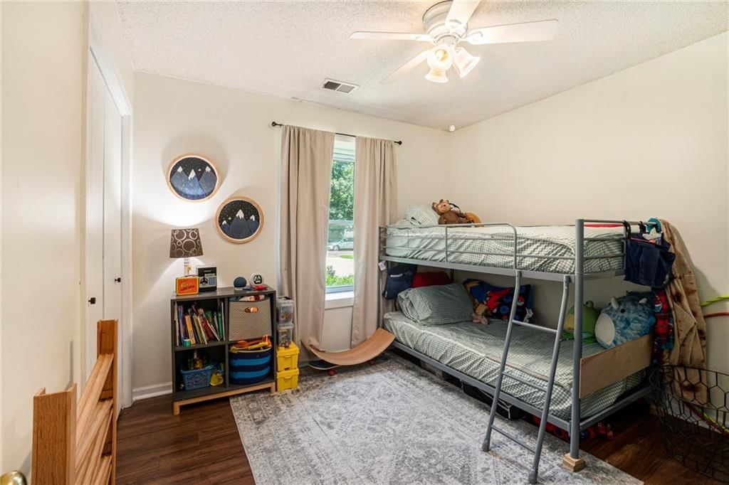 219 E Mcdonald Street — photo 21