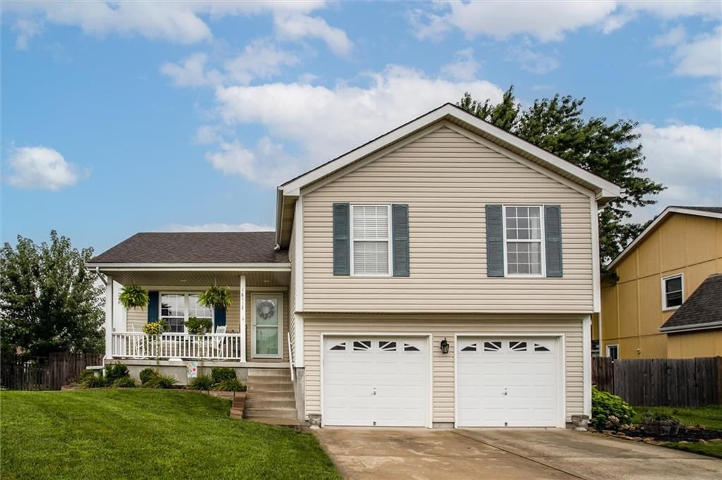 16112 Spring Valley Road, Belton, MO