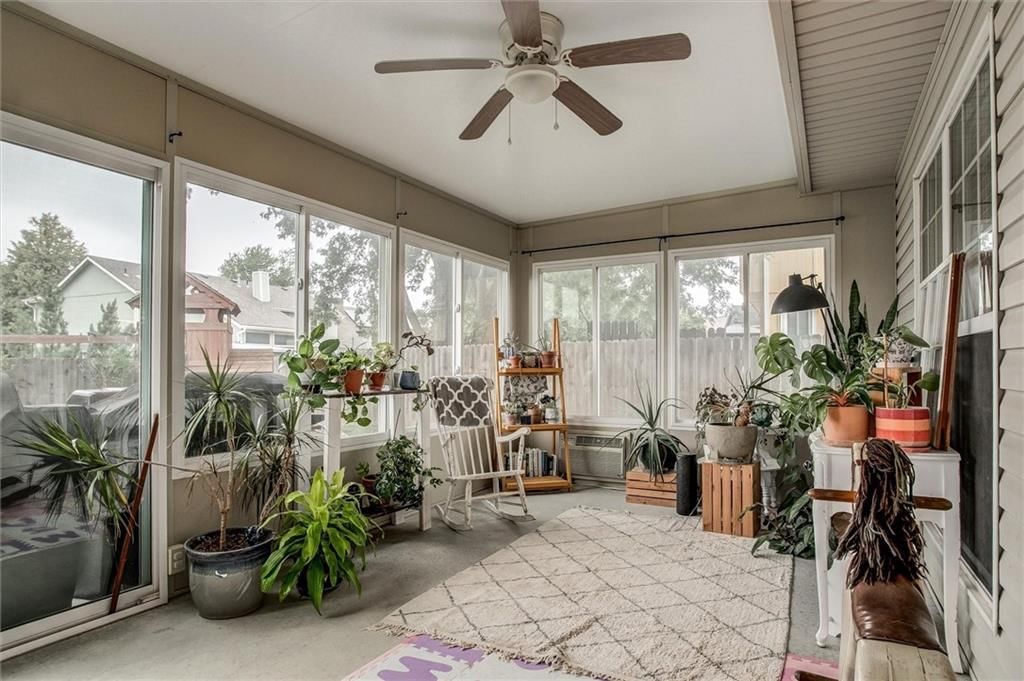 16112 Spring Valley Road — photo 14
