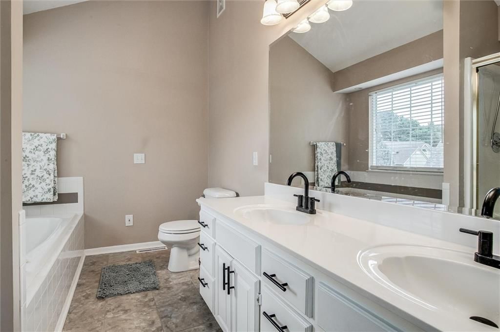 16112 Spring Valley Road — photo 17