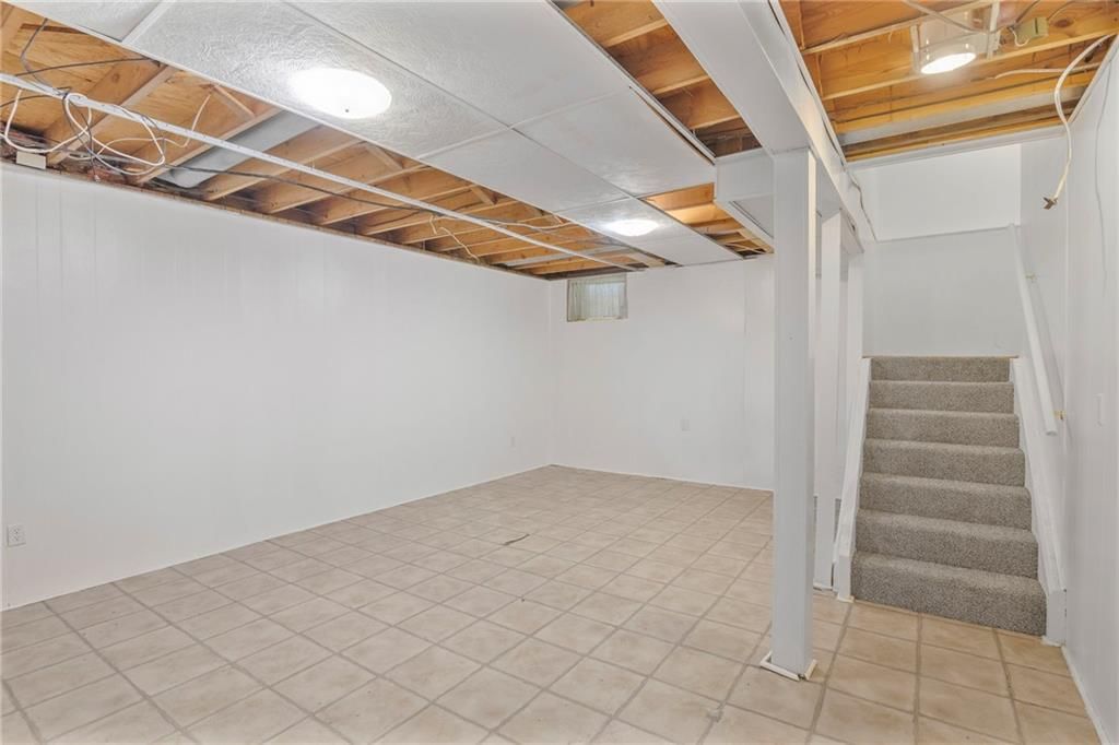 Photo 23 of 28 - 8636 W 108TH Place