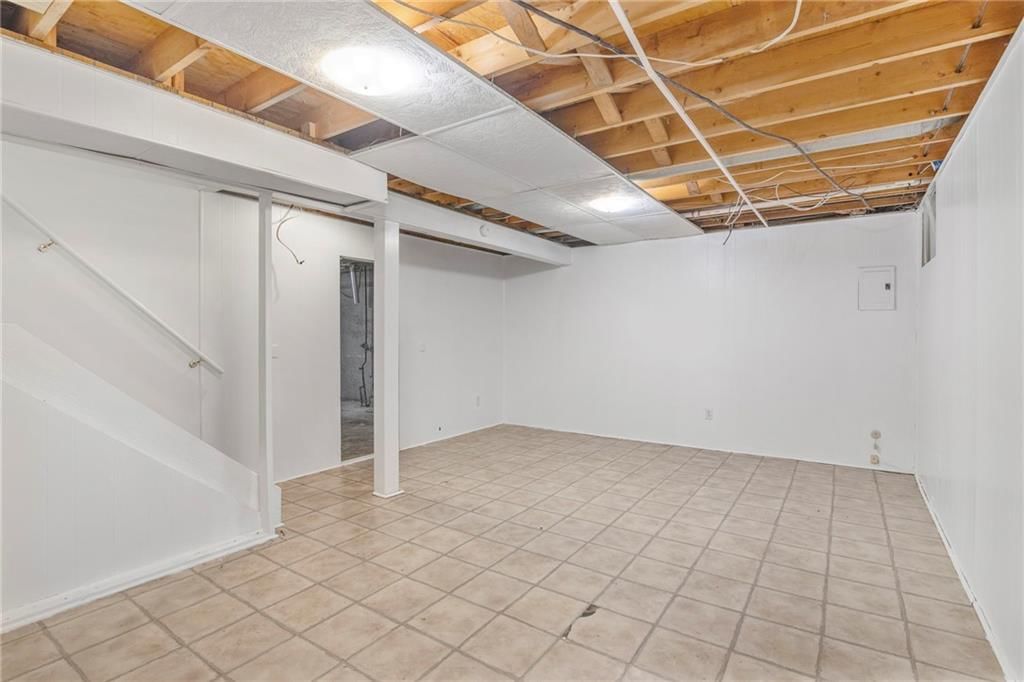 Photo 25 of 28 - 8636 W 108TH Place