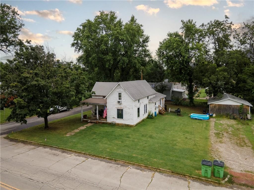 600 E Main Street — photo 3