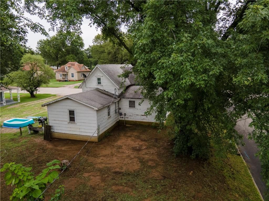 600 E Main Street — photo 34