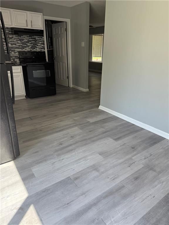 10738 Cambridge Avenue — photo 2