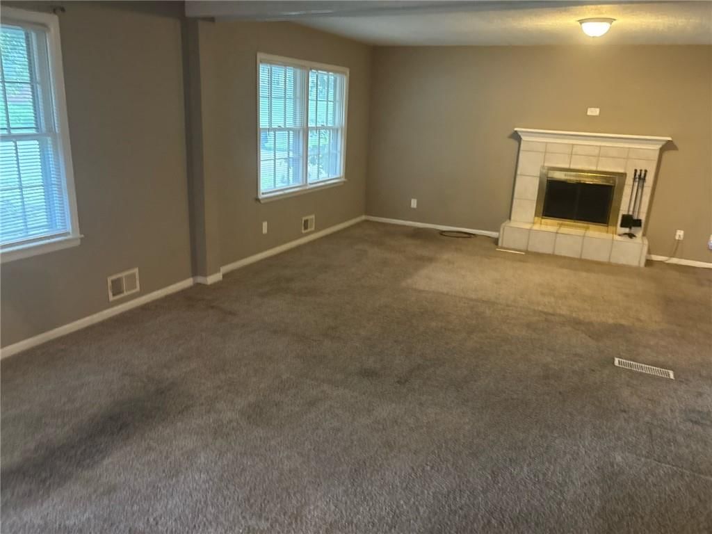 5933 Sterling Avenue — photo 4