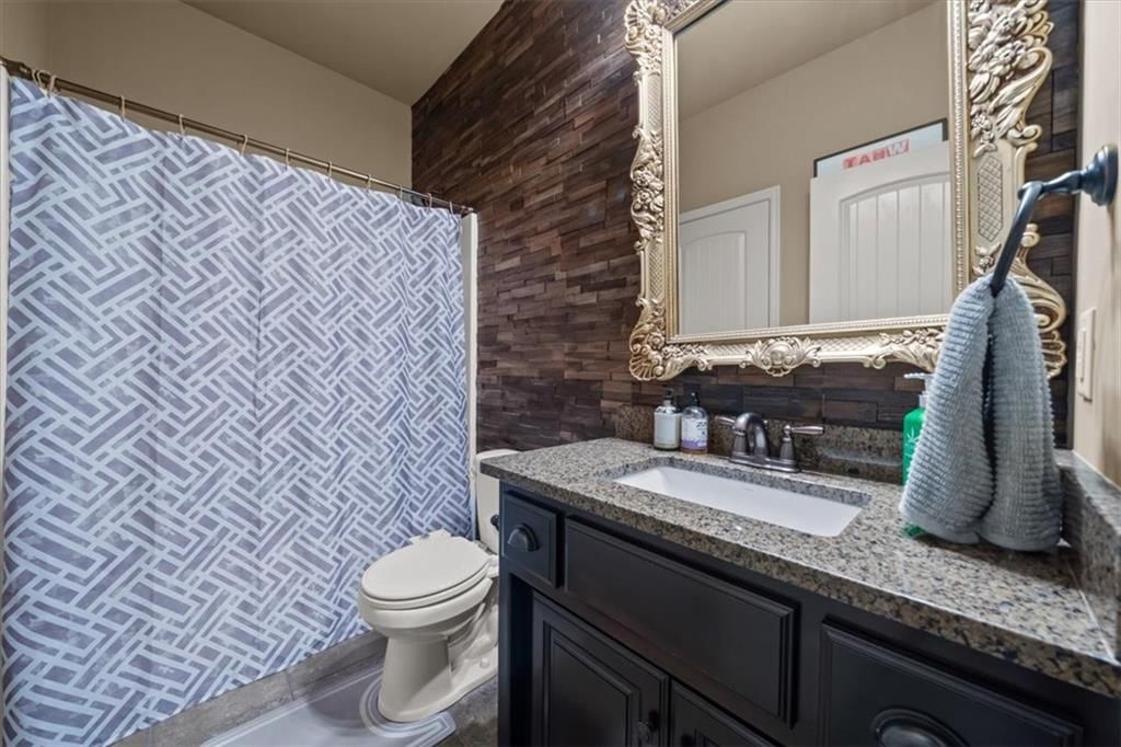 216 SW Ansel Adams Drive — photo 16