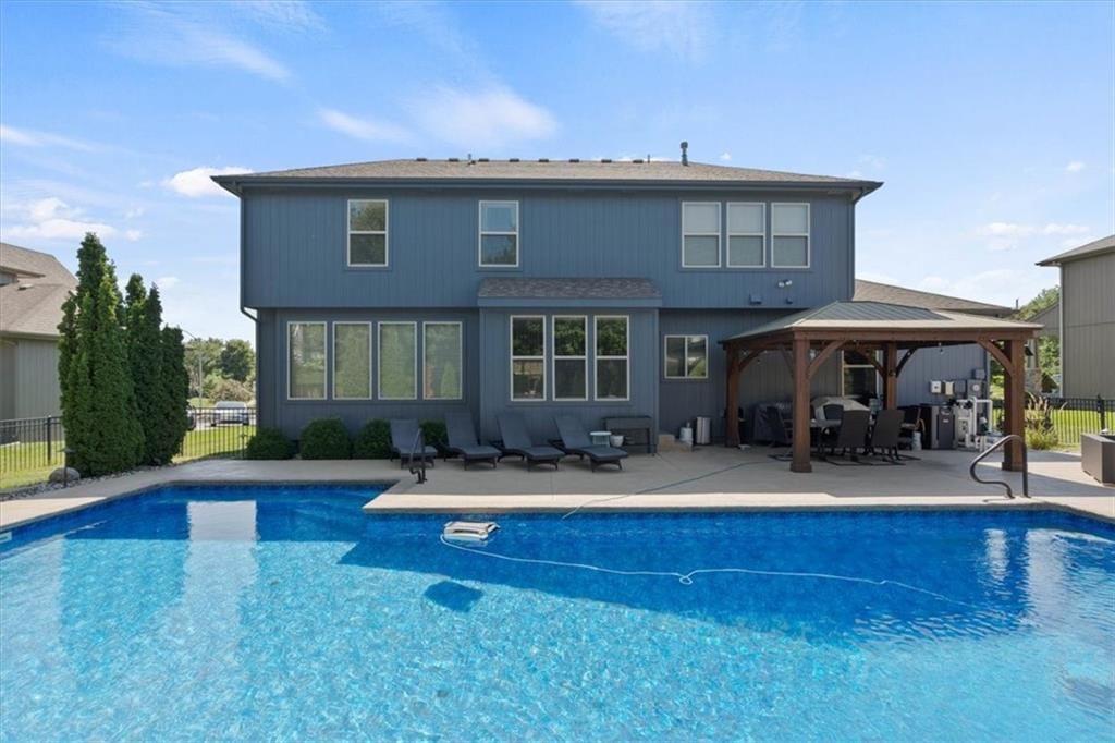 216 SW Ansel Adams Drive — photo 30