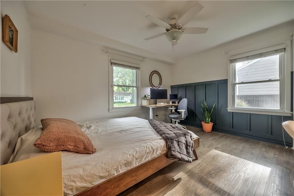 Photo 16 of 28 - 5203 W 76th Terrace