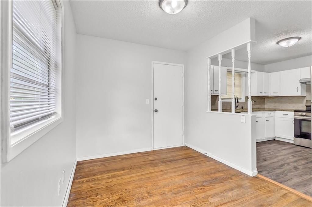 7920 NE San Rafael Drive — photo 6