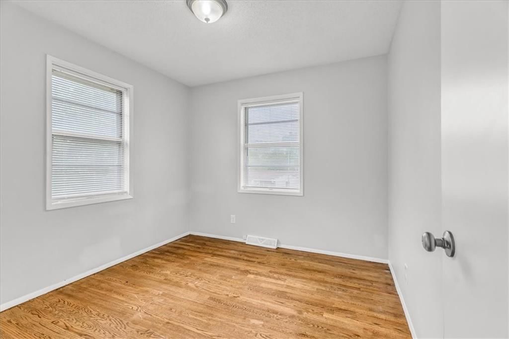 7920 NE San Rafael Drive — photo 15