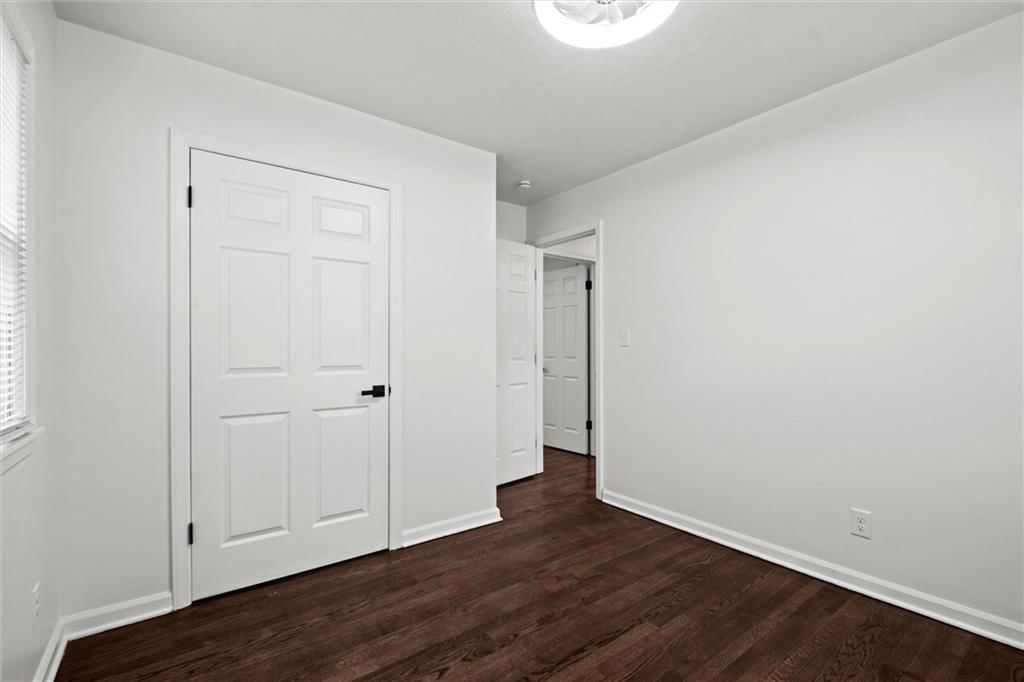 5804 Manning Avenue — photo 21