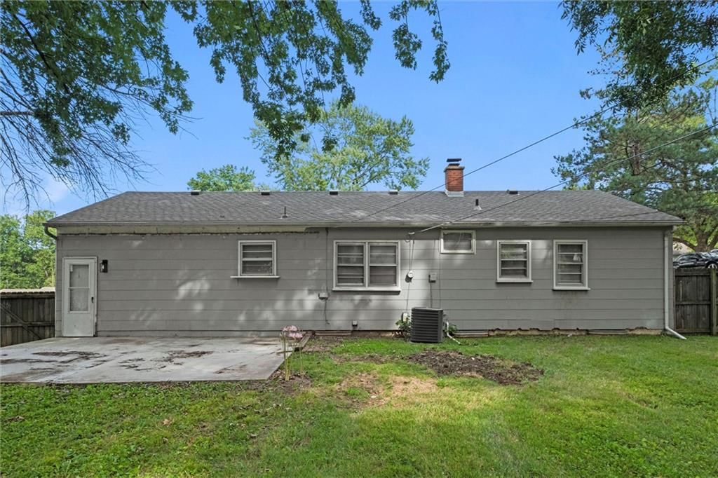 5804 Manning Avenue — photo 26