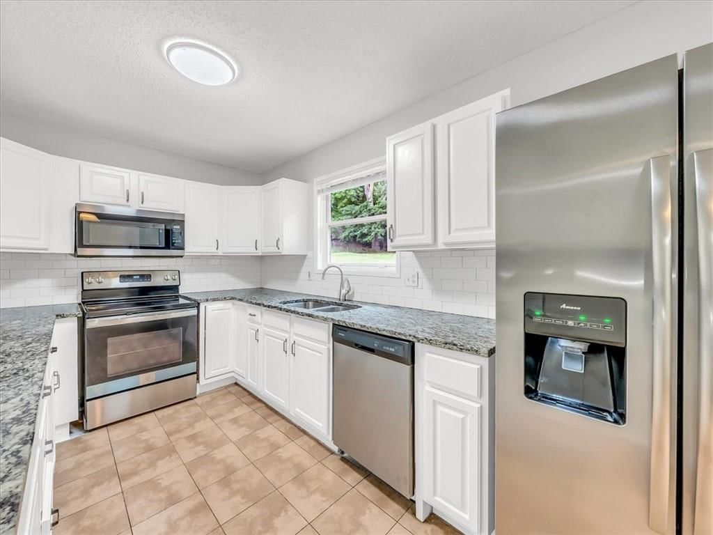6456 NW 49th Street — photo 11