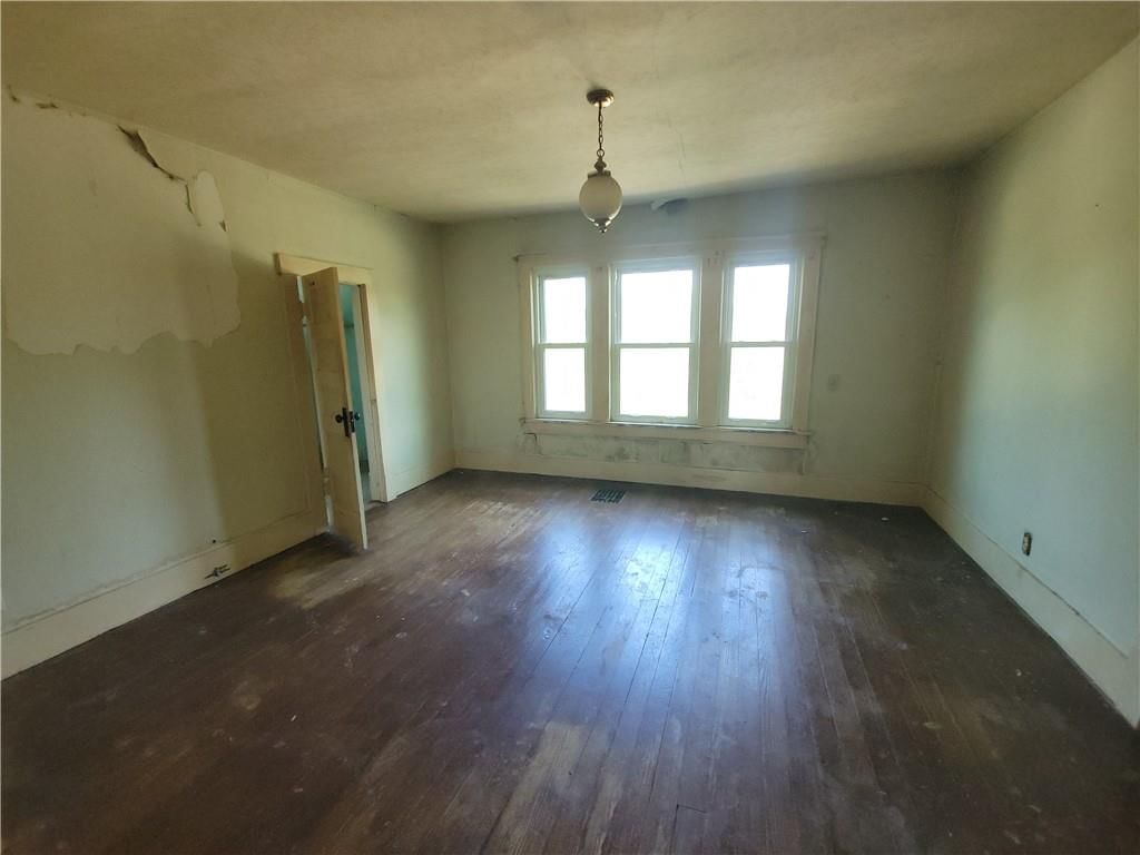 1015 Main Street — photo 12
