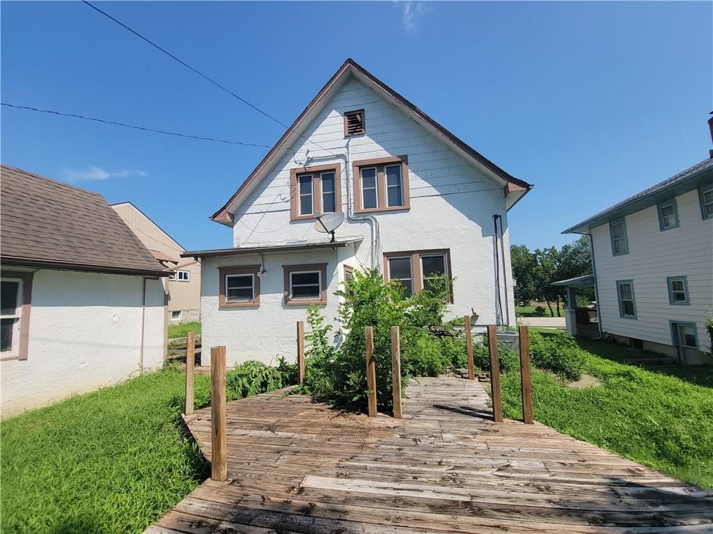 1015 Main Street — photo 16