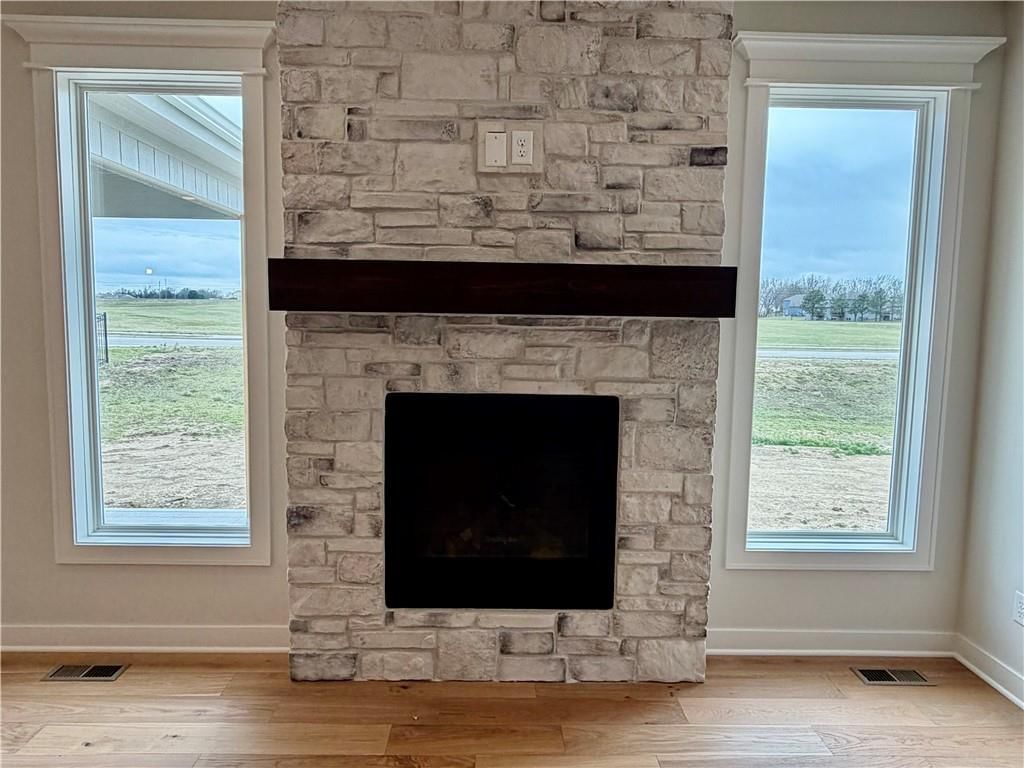 15645 Sheridan Court — photo 5