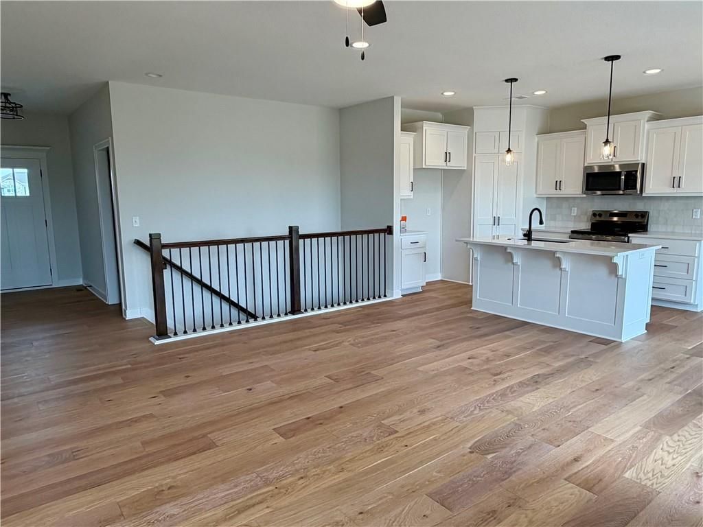 15645 Sheridan Court — photo 7