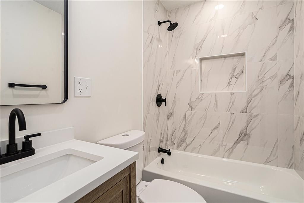 Photo 13 of 23 - 3115 NE 67th Street