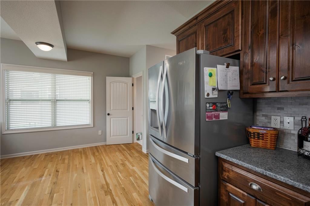 Photo 13 of 44 - 8509 N Highland Avenue