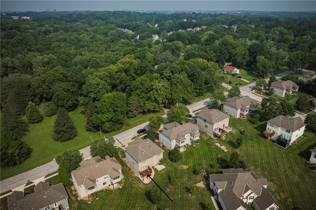 Photo 43 of 44 - 8509 N Highland Avenue