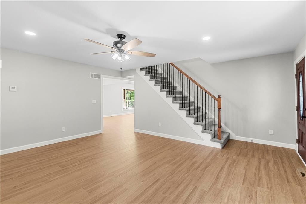 1000 Woodcliffe Drive — photo 5